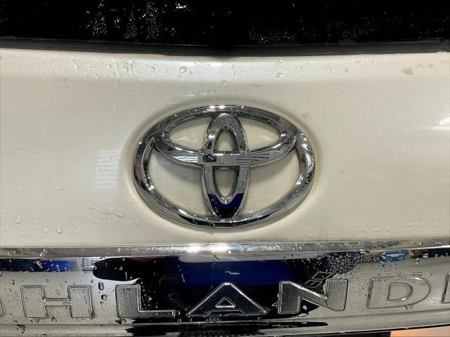 2013 Toyota Highlander SE V6