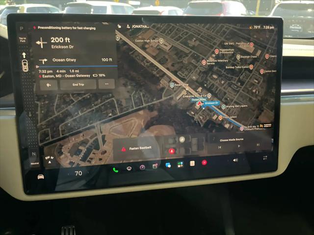 2023 Tesla Model X Standard Range