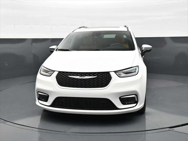 2023 Chrysler Pacifica Hybrid Pinnacle