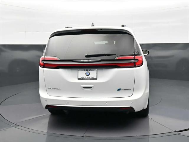 2023 Chrysler Pacifica Hybrid Pinnacle