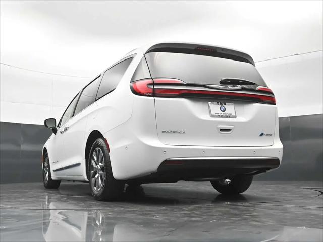 2023 Chrysler Pacifica Hybrid Pinnacle