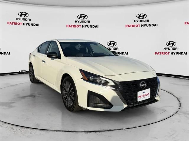 2025 Nissan Altima SV FWD for sale in Bourbonnais, IL