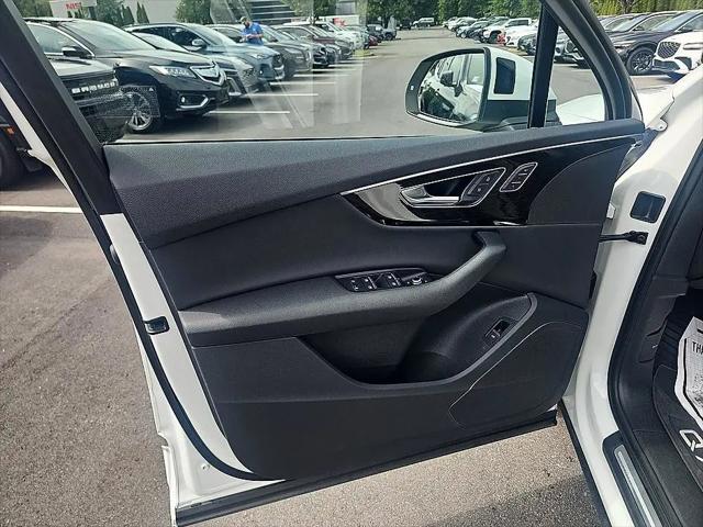 2022 Audi Q7 Premium 45 TFSI quattro Tiptronic