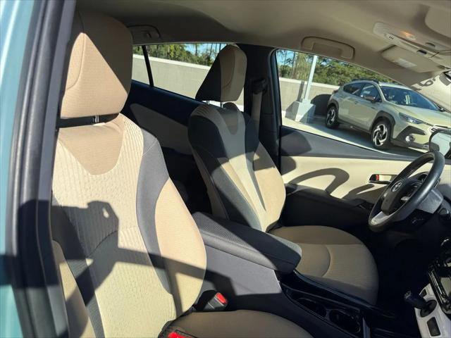 2017 Toyota Prius Three