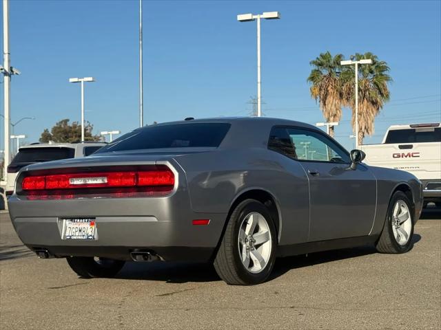 2014 Dodge Challenger SXT