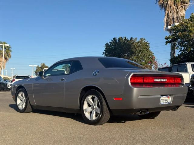 2014 Dodge Challenger SXT