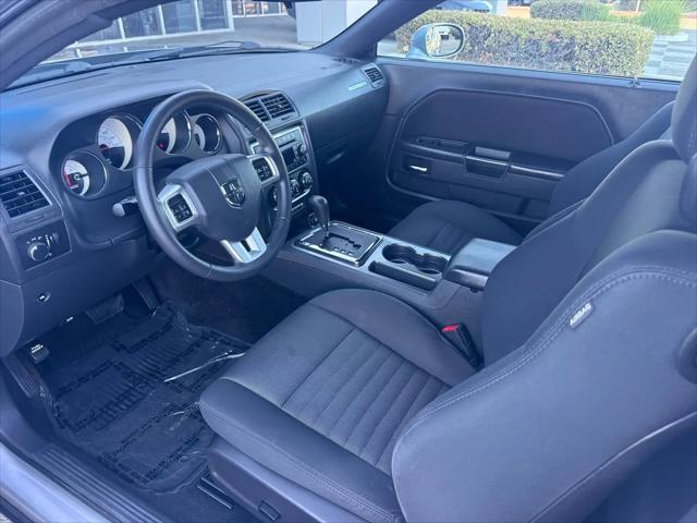 2014 Dodge Challenger SXT