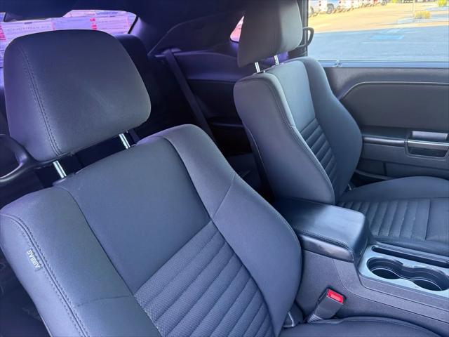 2014 Dodge Challenger SXT