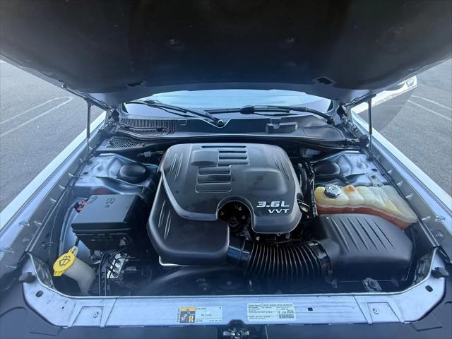 2014 Dodge Challenger SXT