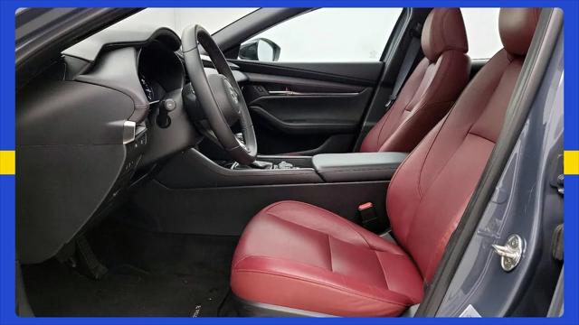 2024 Mazda Mazda3 2.5 S Carbon Edition