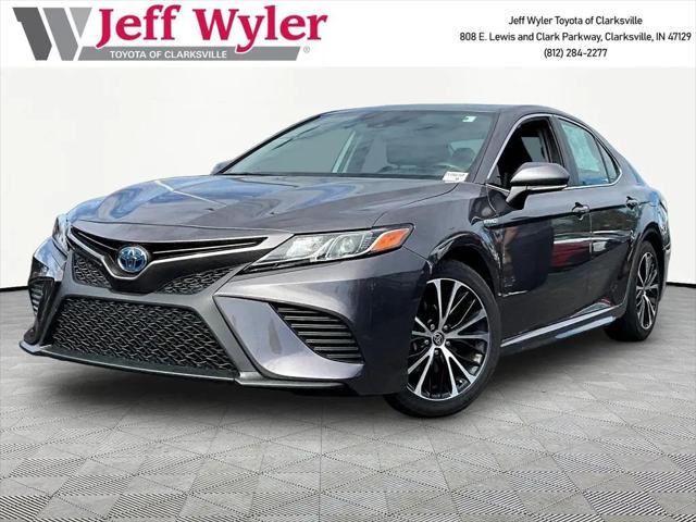 2020 Toyota Camry SE Hybrid for sale in Clarksville, IN