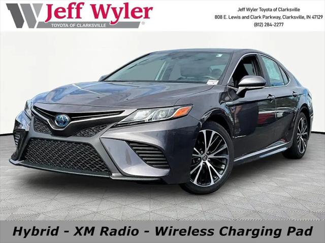 2020 Toyota Camry SE Hybrid for sale in Clarksville, IN