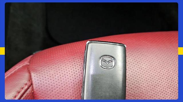 2025 Mazda CX-30 2.5 S Carbon Edition