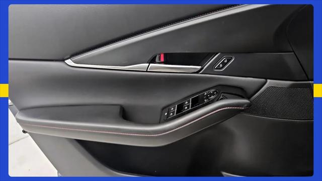 2025 Mazda CX-30 2.5 S Carbon Edition