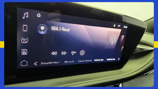 2024 Buick NV Sport Touring FWD