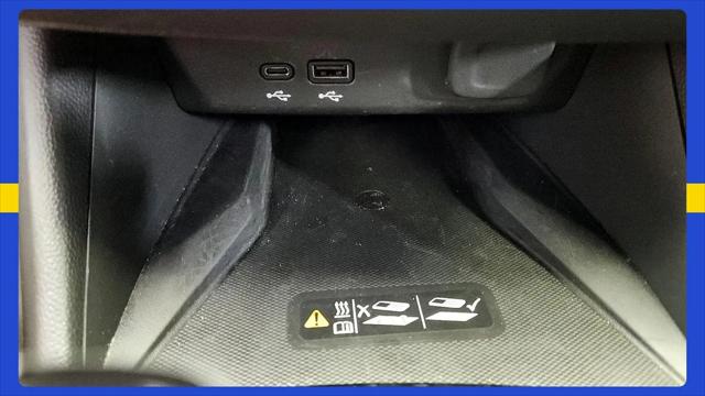 2024 Buick NV Sport Touring FWD