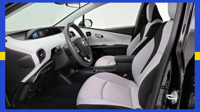2021 Toyota Prius L Eco