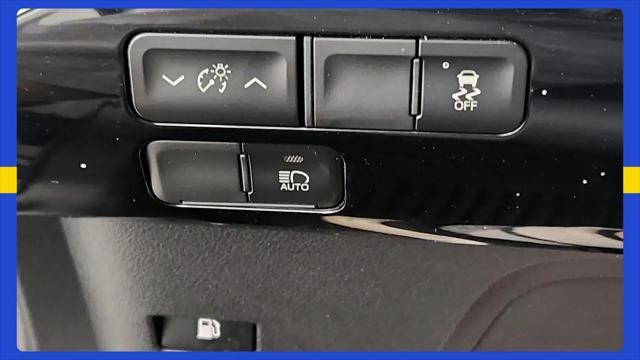 2021 Toyota Prius L Eco