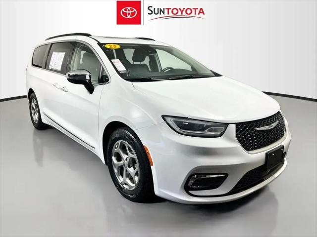 2023 Chrysler Pacifica Limited for sale in Holiday, FL