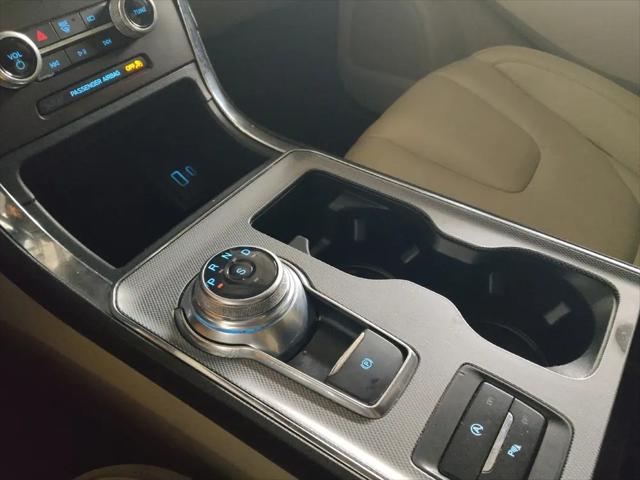 2021 Ford Edge Titanium