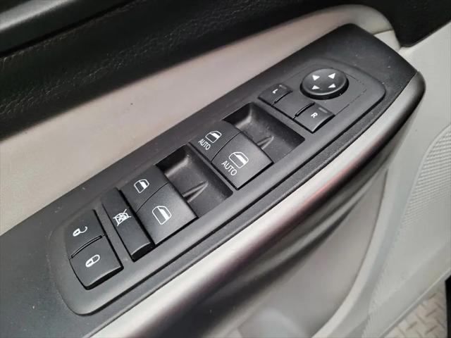 2020 Jeep Cherokee Limited FWD