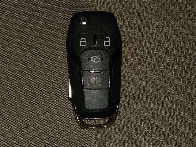 2021 Ford Explorer Base