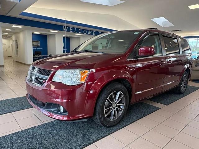 2017 Dodge Grand Caravan SXT for sale in Elma, NY