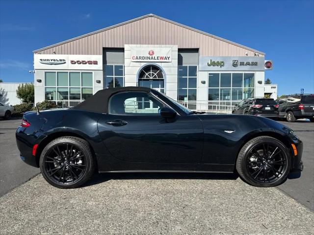 2025 Mazda MX-5 Club