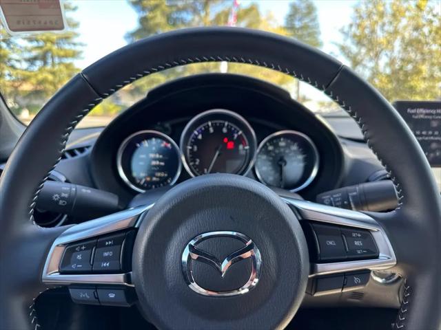 2025 Mazda MX-5 Club
