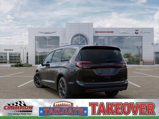 2027 Chrysler Pacifica Limited AWD