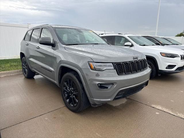 2021 Jeep Grand Cherokee Laredo X 4x4 for sale in Waukee, IA