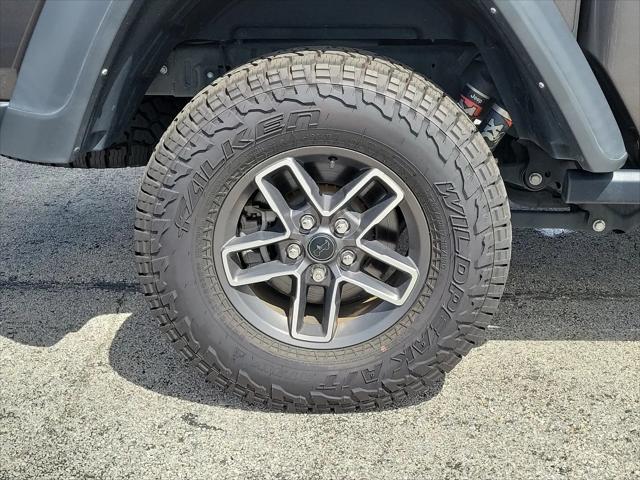 2024 Jeep Gladiator Sport