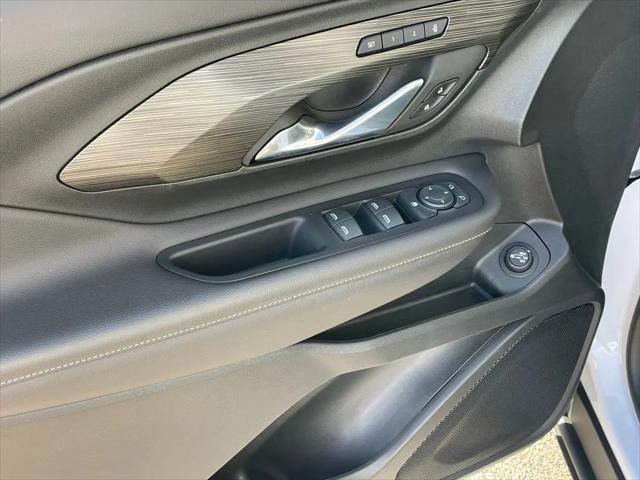 2023 GMC Terrain FWD SLT