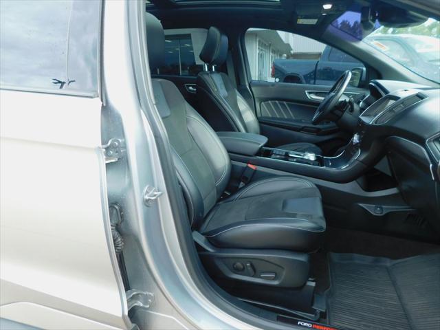 2020 Ford Edge ST