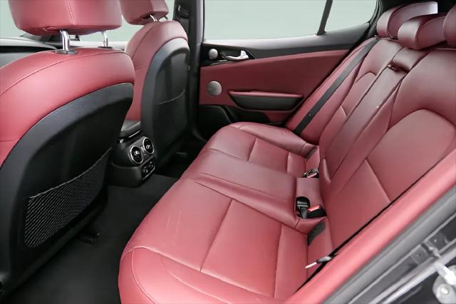 2022 Kia Stinger GT-Line