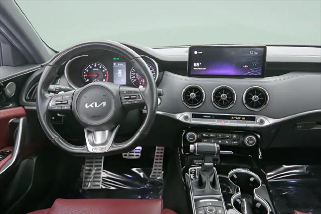 2022 Kia Stinger GT-Line