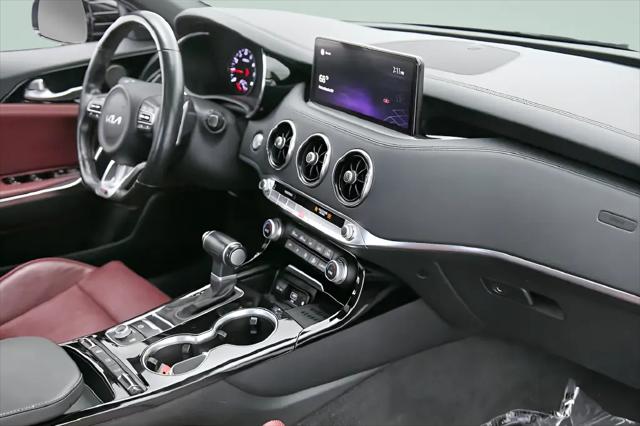 2022 Kia Stinger GT-Line