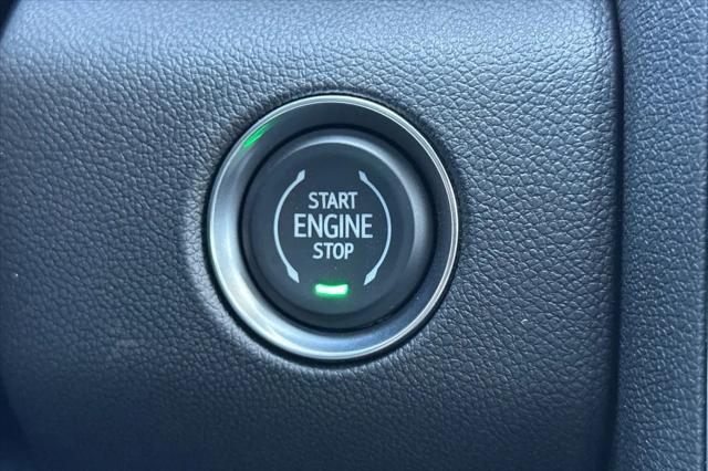 2027 GMC Acadia AWD AT4