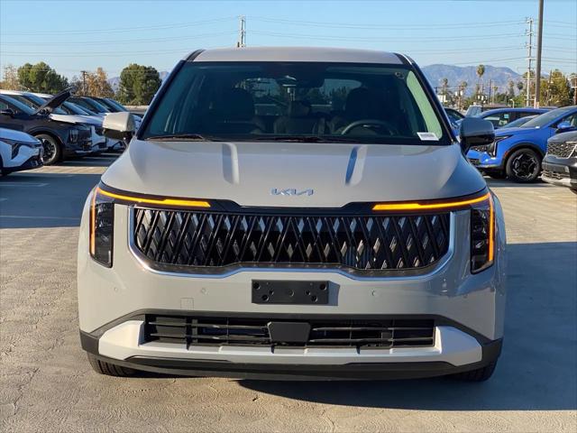 2027 Kia Carnival LXS