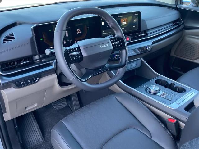 2027 Kia Carnival LXS
