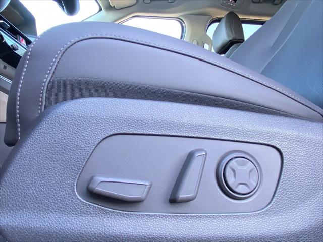 2027 Kia Carnival LXS