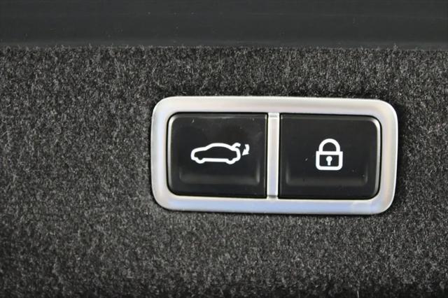 2023 Genesis G70 3.3T RWD