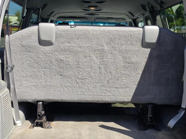2014 Ford E-350 Super Duty XLT