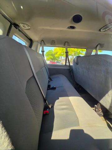 2014 Ford E-350 Super Duty XLT