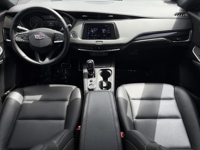 2023 Cadillac XT4 FWD Sport