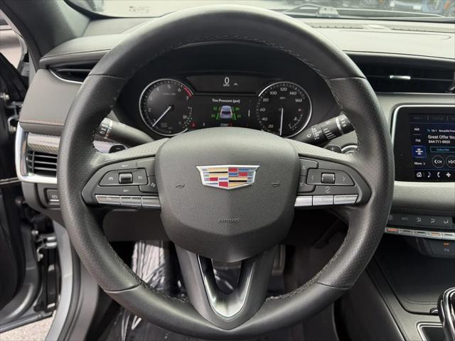 2023 Cadillac XT4 FWD Sport