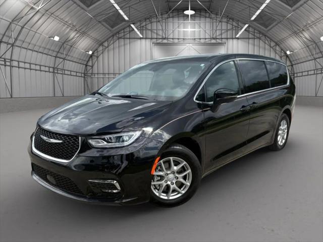 2026 Chrysler Pacifica Select for sale in Davenport, FL