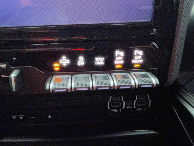 2019 Ram 1500 Limited Crew Cab 4x4 57 Box