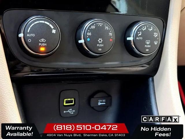 2012 Chrysler 200 Touring