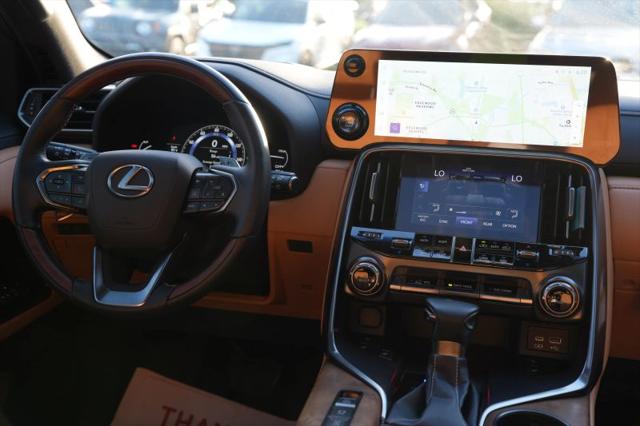 2024 Lexus LX Luxury